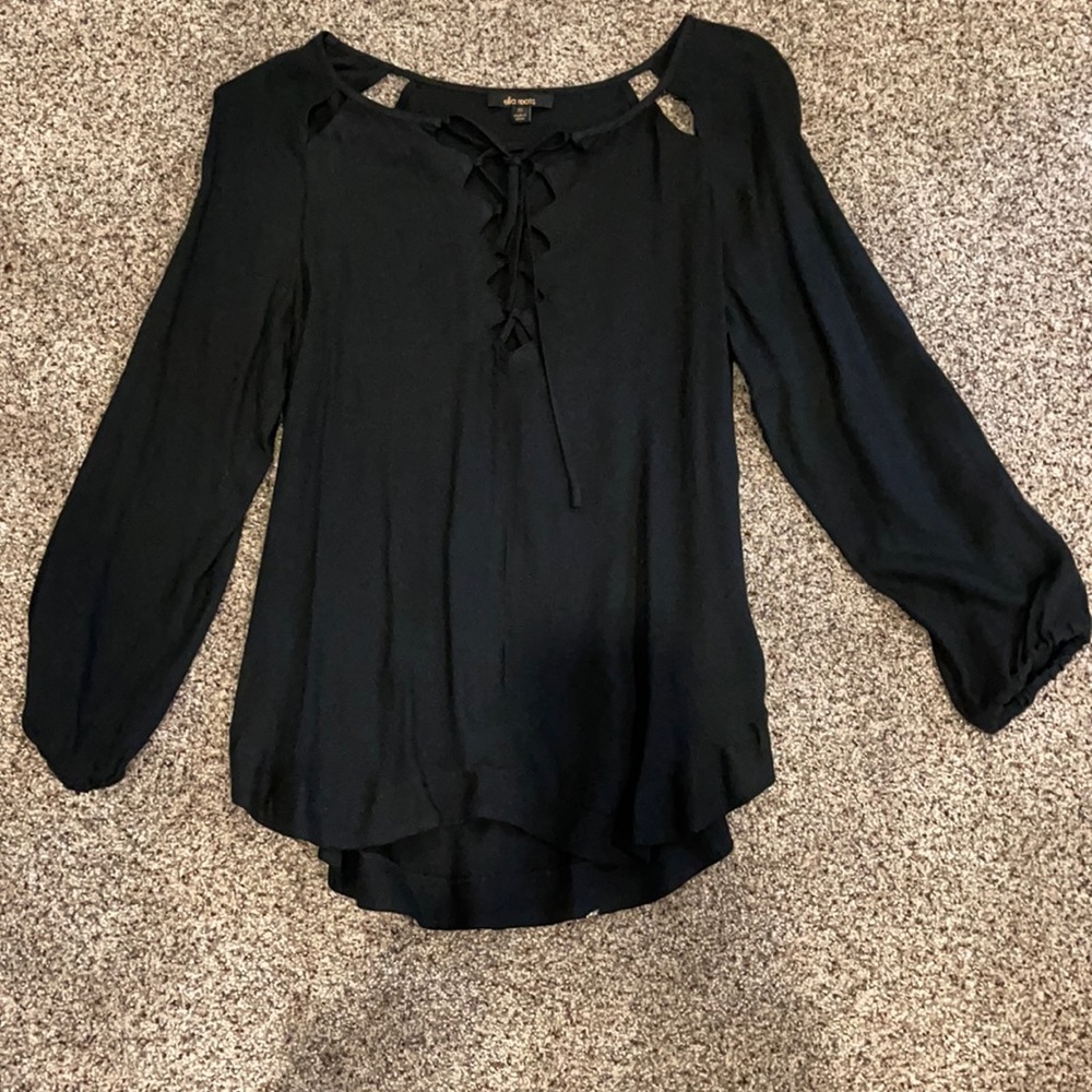 Never worn long sleeve top